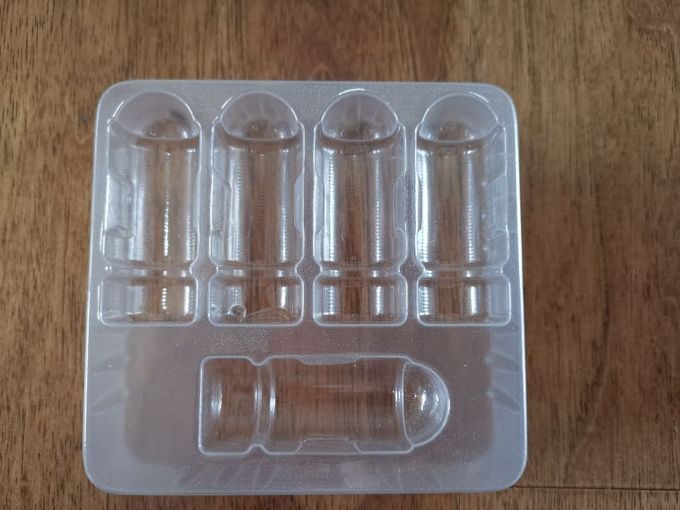 2ml médico embotella las bandejas transparentes de empaquetado en existencia 6 de la ampolla del PVC